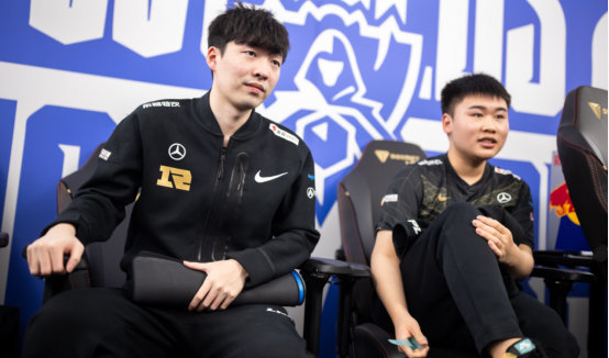 依据公开赛 依据公开赛